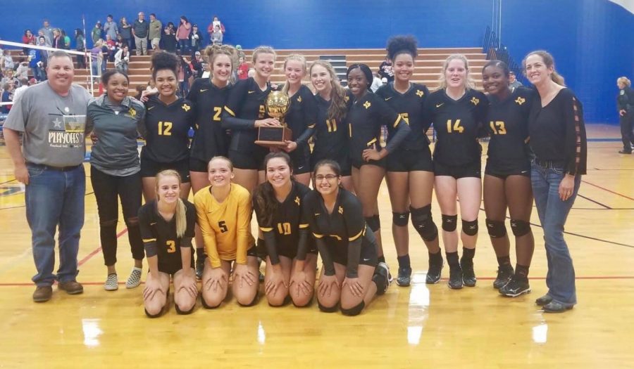 Cougar+Volleyball+Advances+to+Area+Playoffs