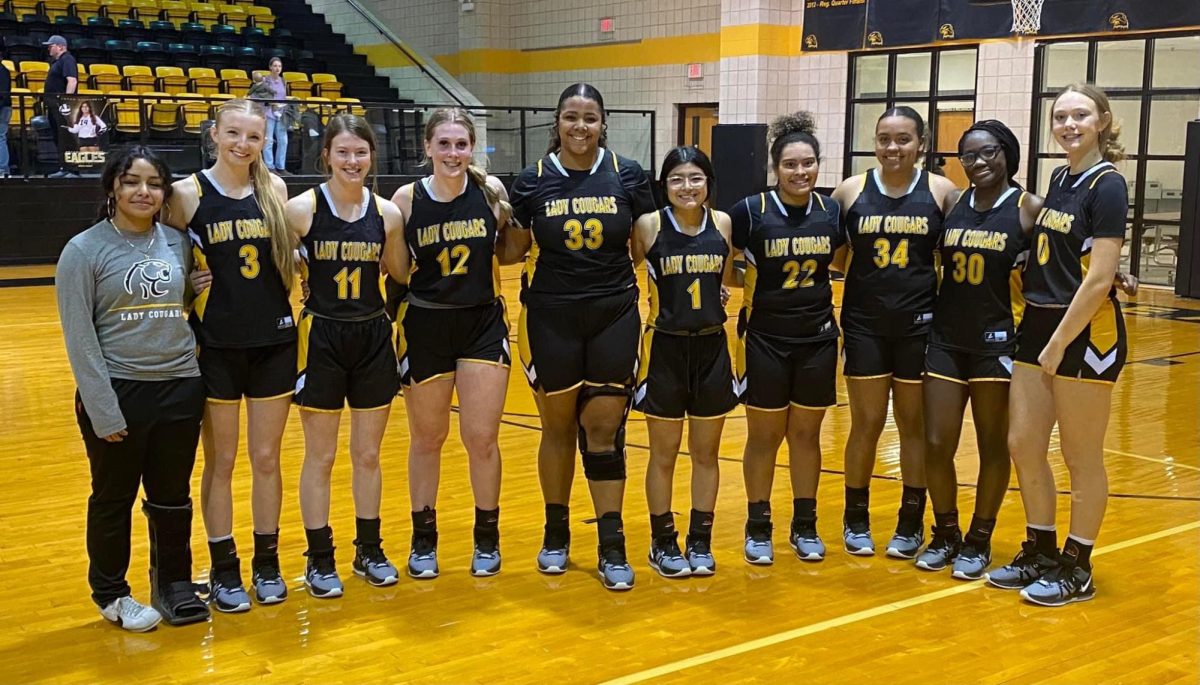 HS Girls Basketball Begins District with Wins